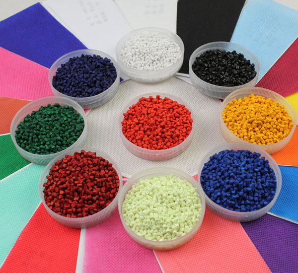 ����c��ɫĸ